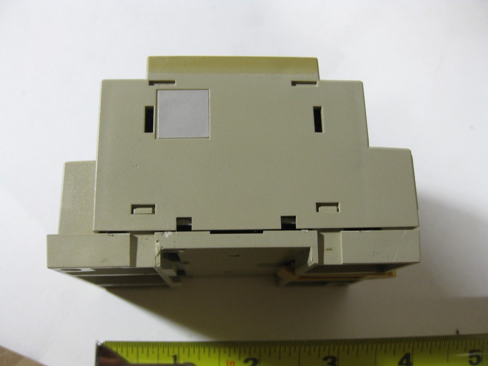 Omron ZEN-10C1DR-D-V1 Programmable Controller CPU