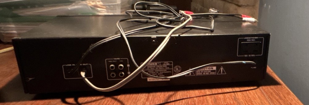 Fisher EQ-890 Analog Graphic Equalizer Black RCA Inputs Outputs Home Audio