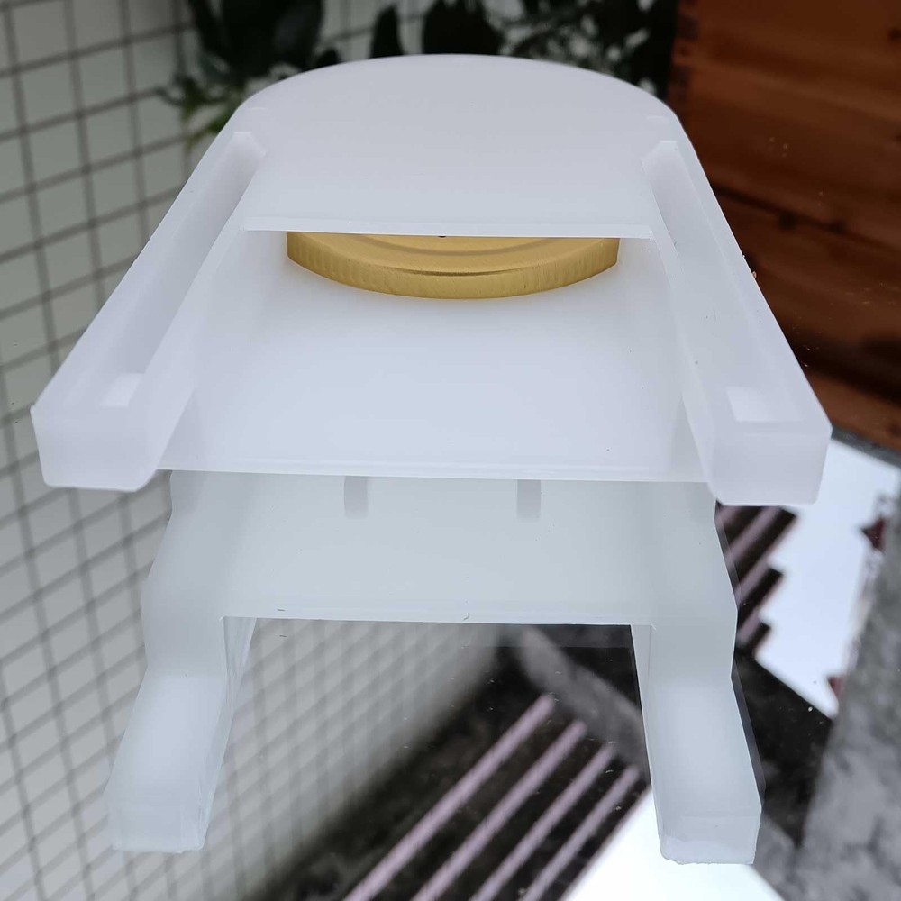 8 Pack Bee Hive Entrance Feeders with Lids,Durable Plastic Base & White