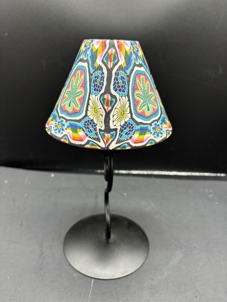 9.5” Tea Light Lamp With Psycodelic Lampshade
