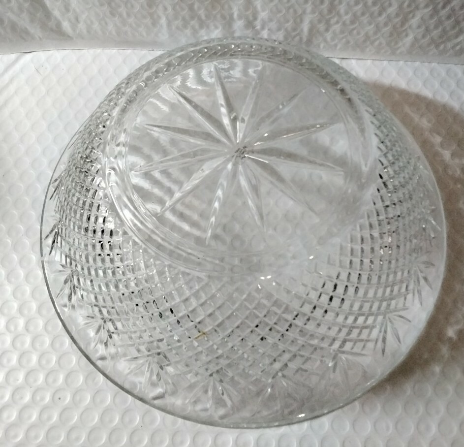 Classic Crystal Collection By Avon Table Accent Bowl