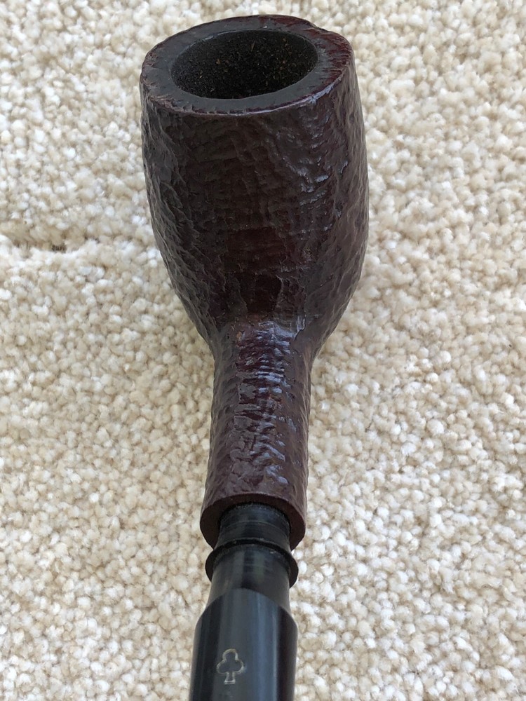 KAYWOODIE RUSTICATED BILLIARD SAXON BRIAR PIPE