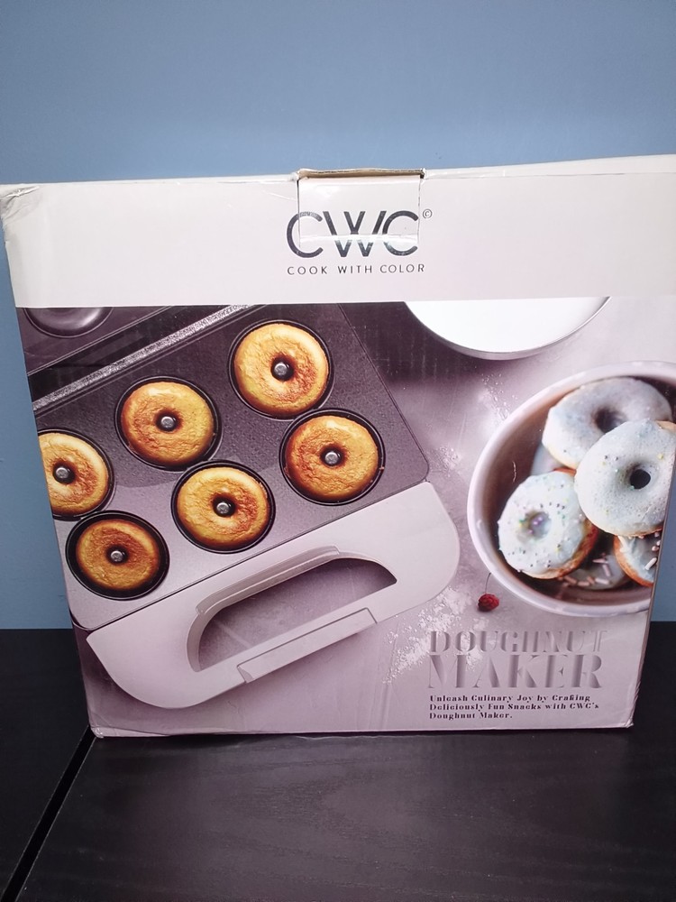 Cook With Color Donut Maker- White-New!