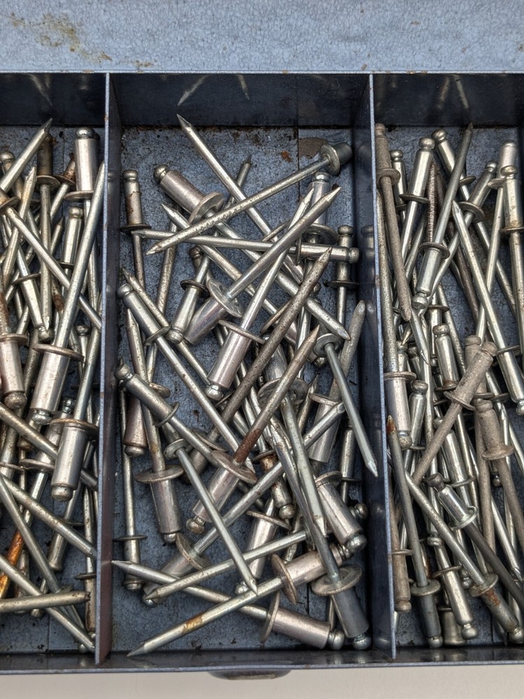 Richline Professional Rivet Gun Kit - Model 702 K - Pre-owned