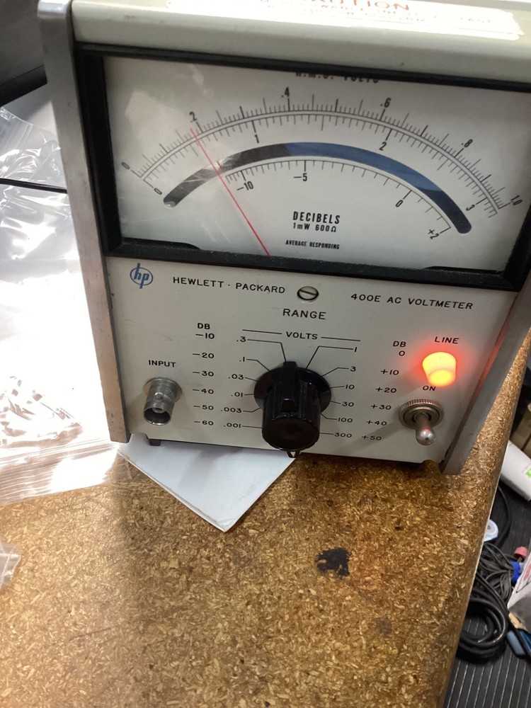 HP 400E AC Voltmeter - #(5H11)