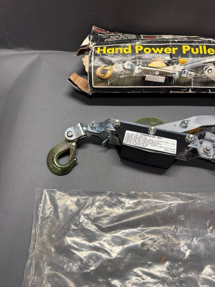 Come Along Winch Puller 3/4 Ton 1500 lb Capacity 22 Ft Cable 15:1 Leverage Tool