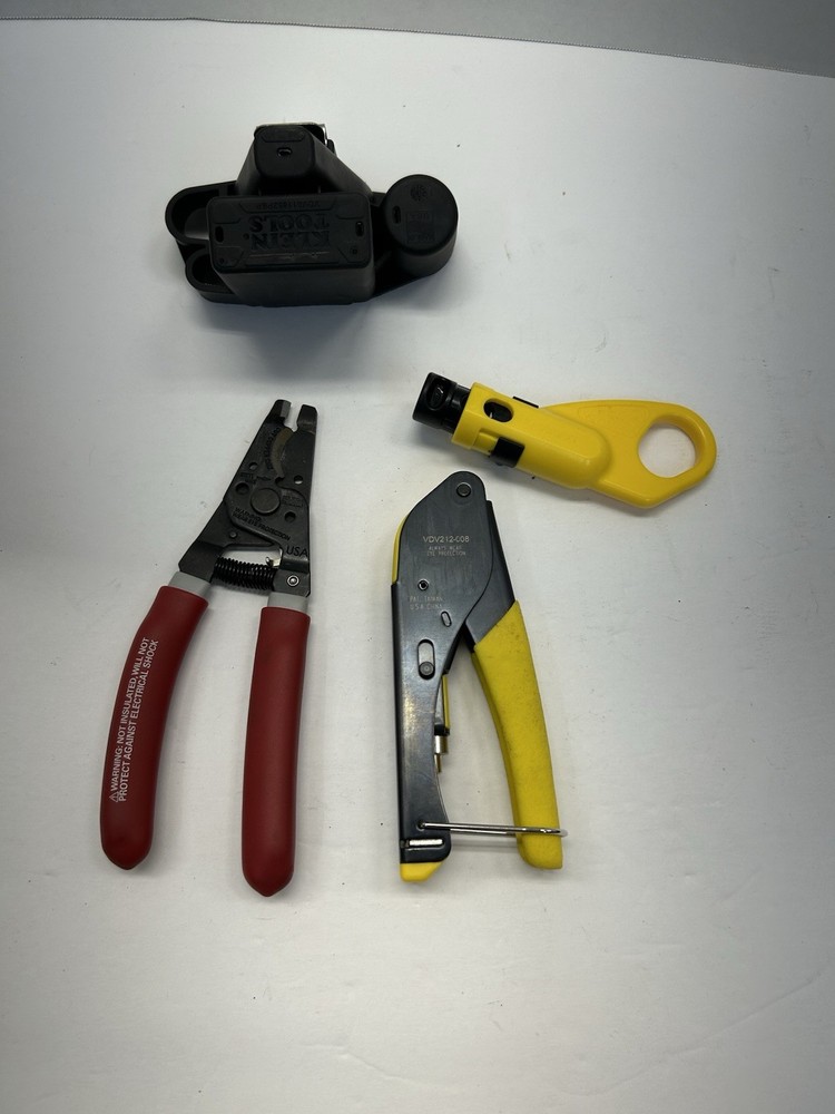 Klein Tools Compression Coax F-Connector Installation Kit VDV011-852