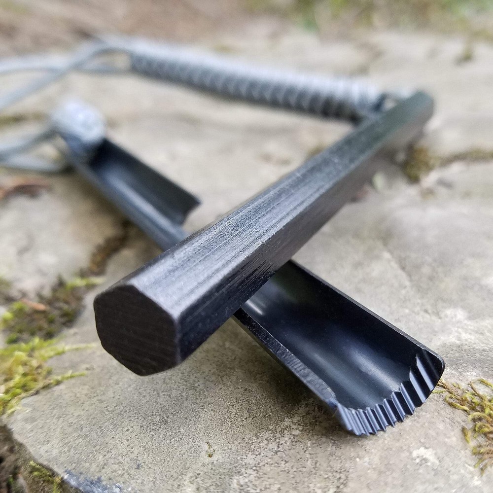 HexaLite Ferro Rod Fire Starter Large 6-Sided Shape & Easy Grip Striker