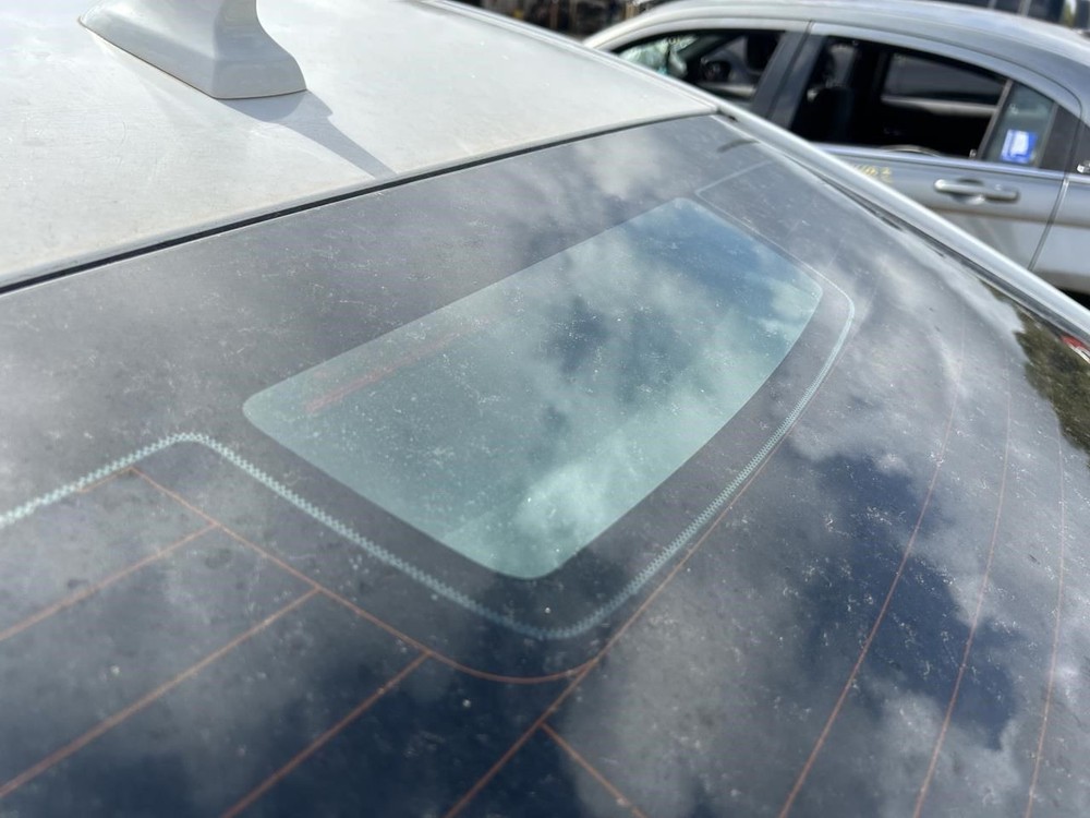 VERANO    2013 High Mounted Stop Light 104734783