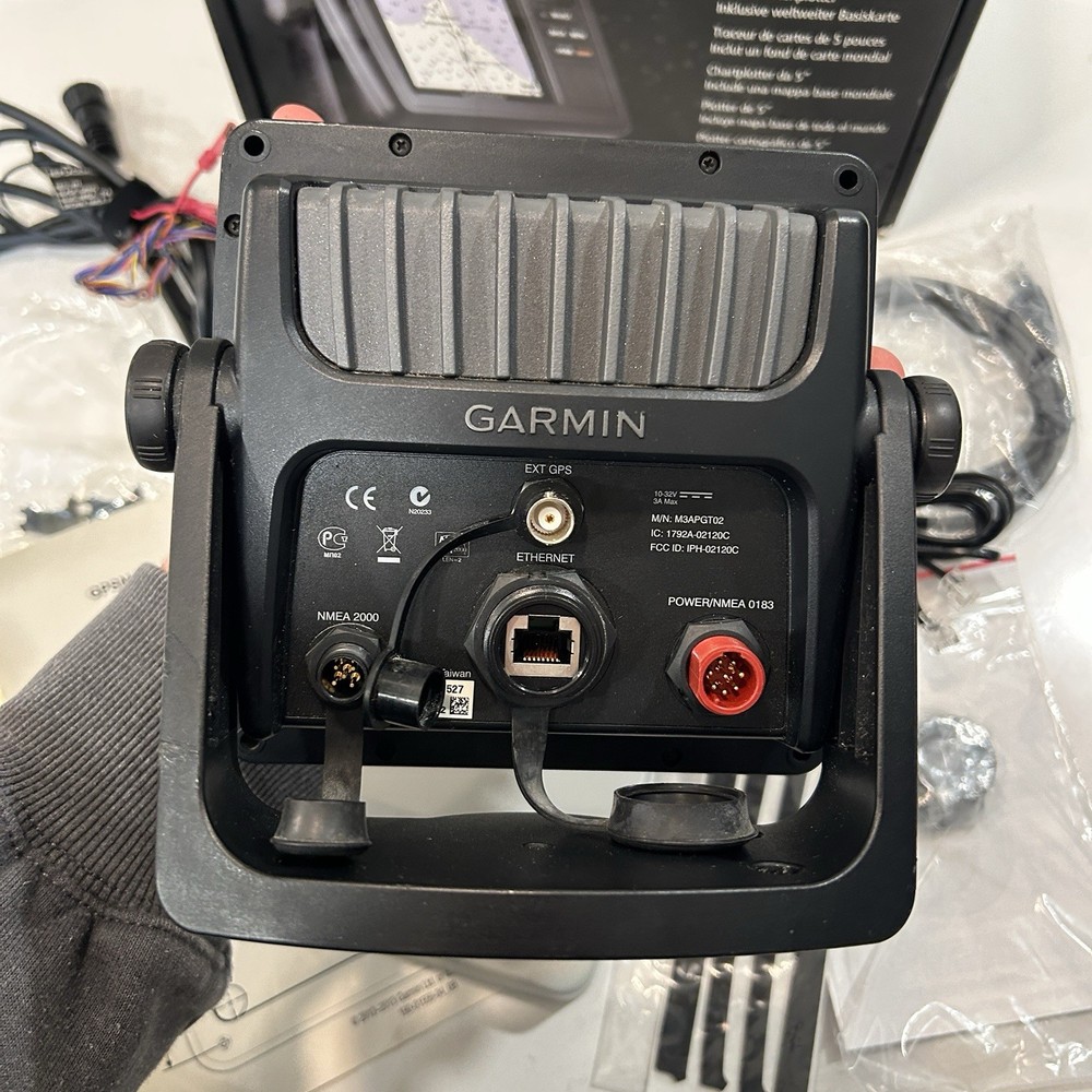 Garmin GPSMAP 527 GPS Chartplotter Fishfinder Display Head Unit Only