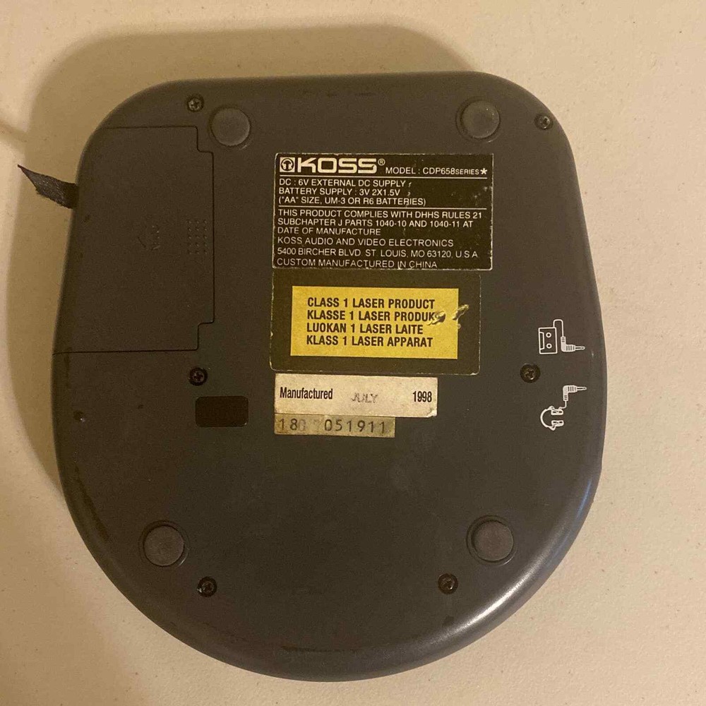 vintage CD Player Koss portable personal Digital