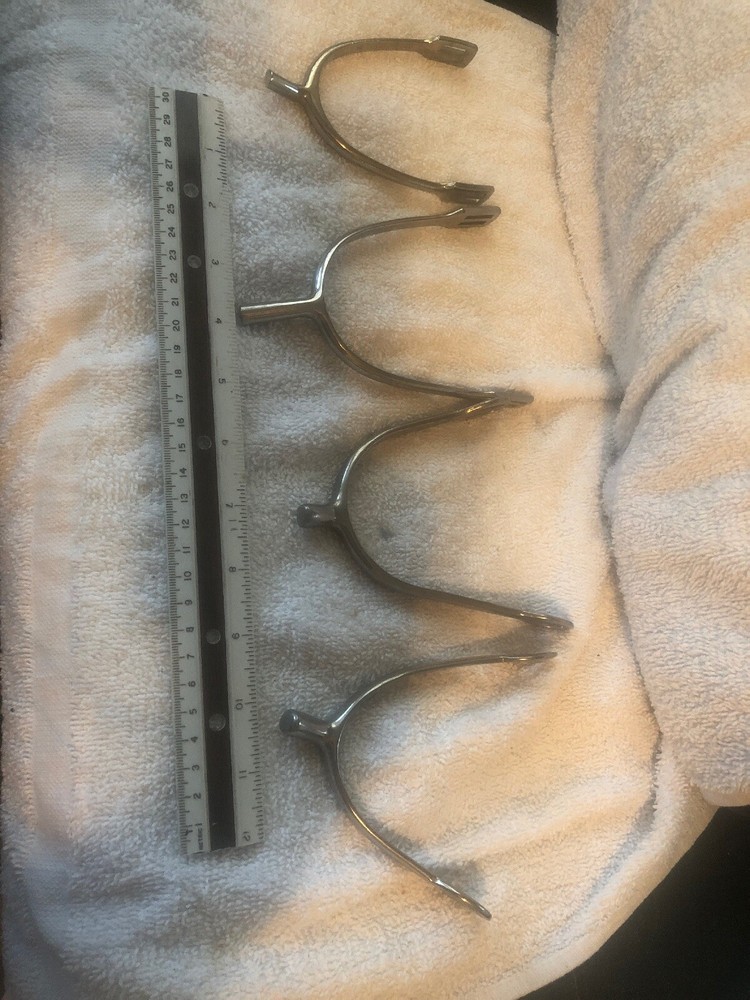 2 Sets Of Flat Side Spur Spurs Stirrups