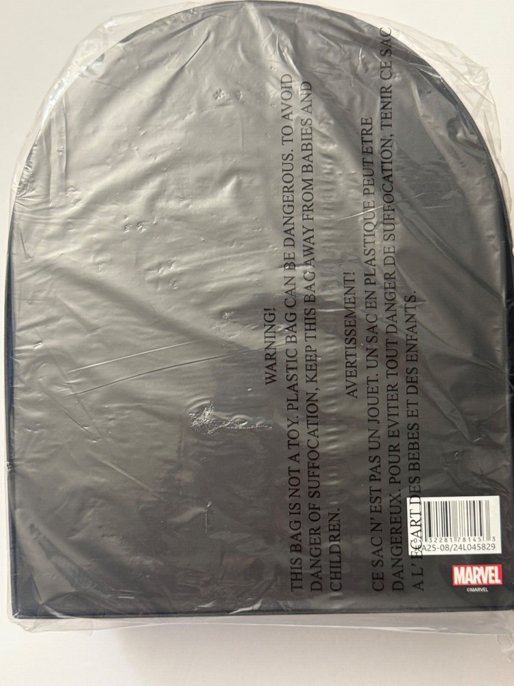 Marvel Spiderman Set, Cozy Plush Throw Blanket with Collectable Box