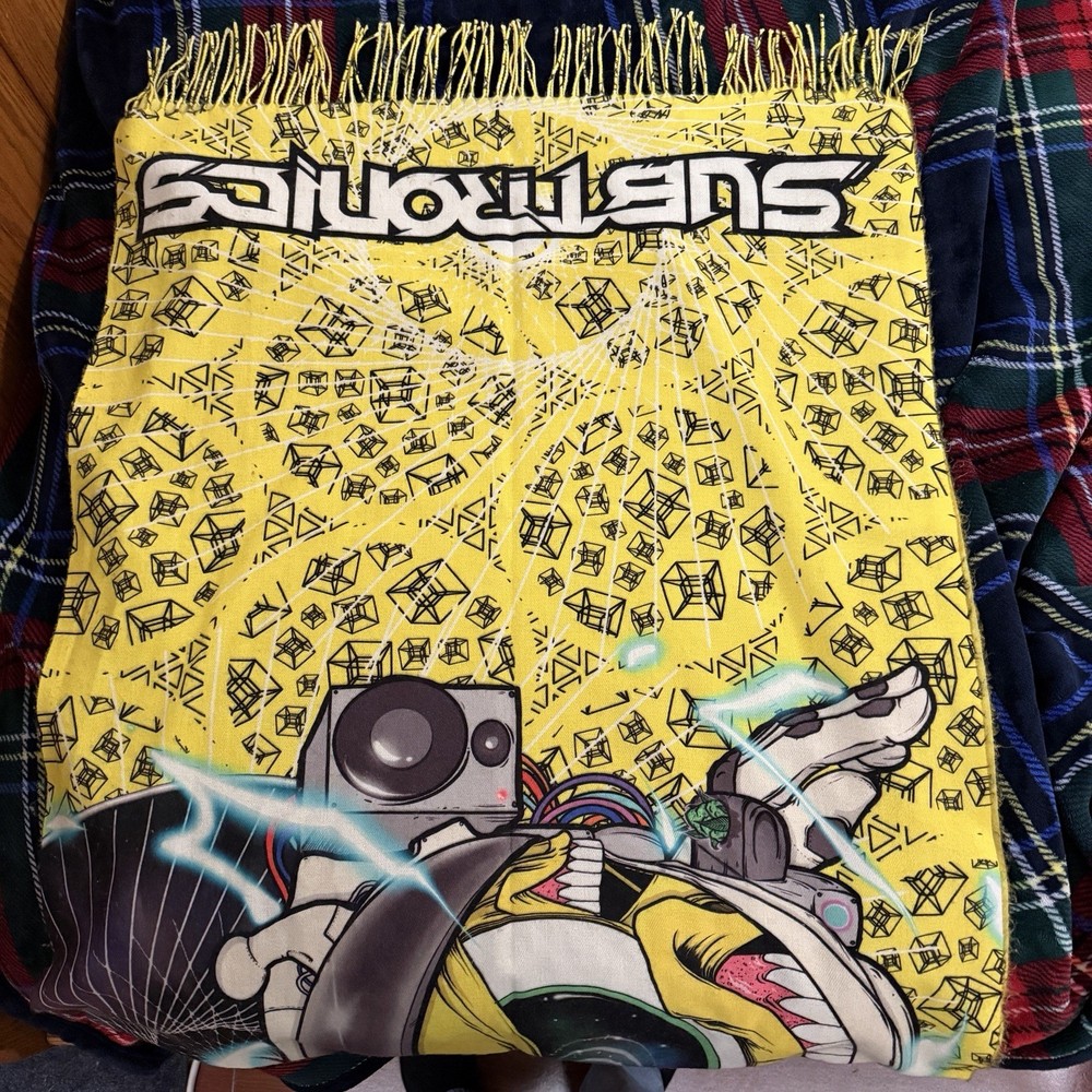 Subtronics Geometric Cyclops Pashmina Music Art