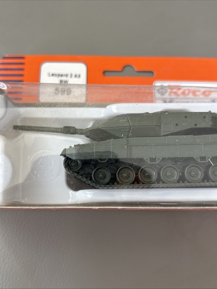 Roco Minitanks Modern German Leopard 2 A5 BW 599 New