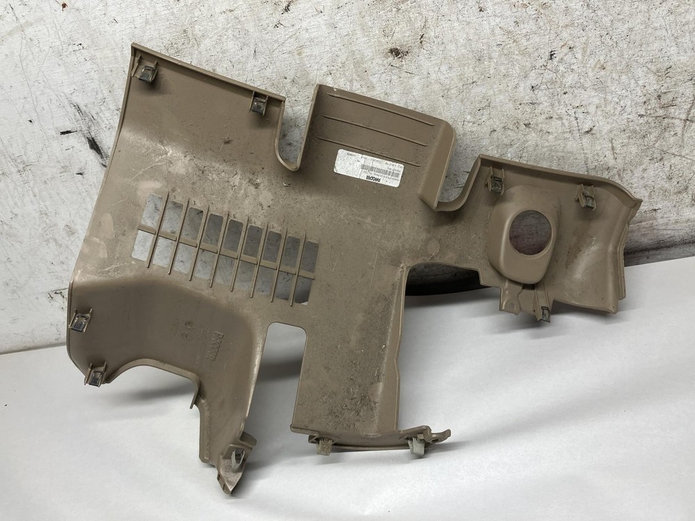 2012-2027 Kenworth T680 KICK Dash Panel - Used | P/N 10043510