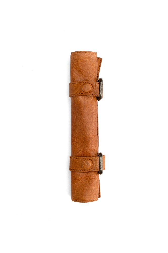 MUUD CARITA A needle case attachment