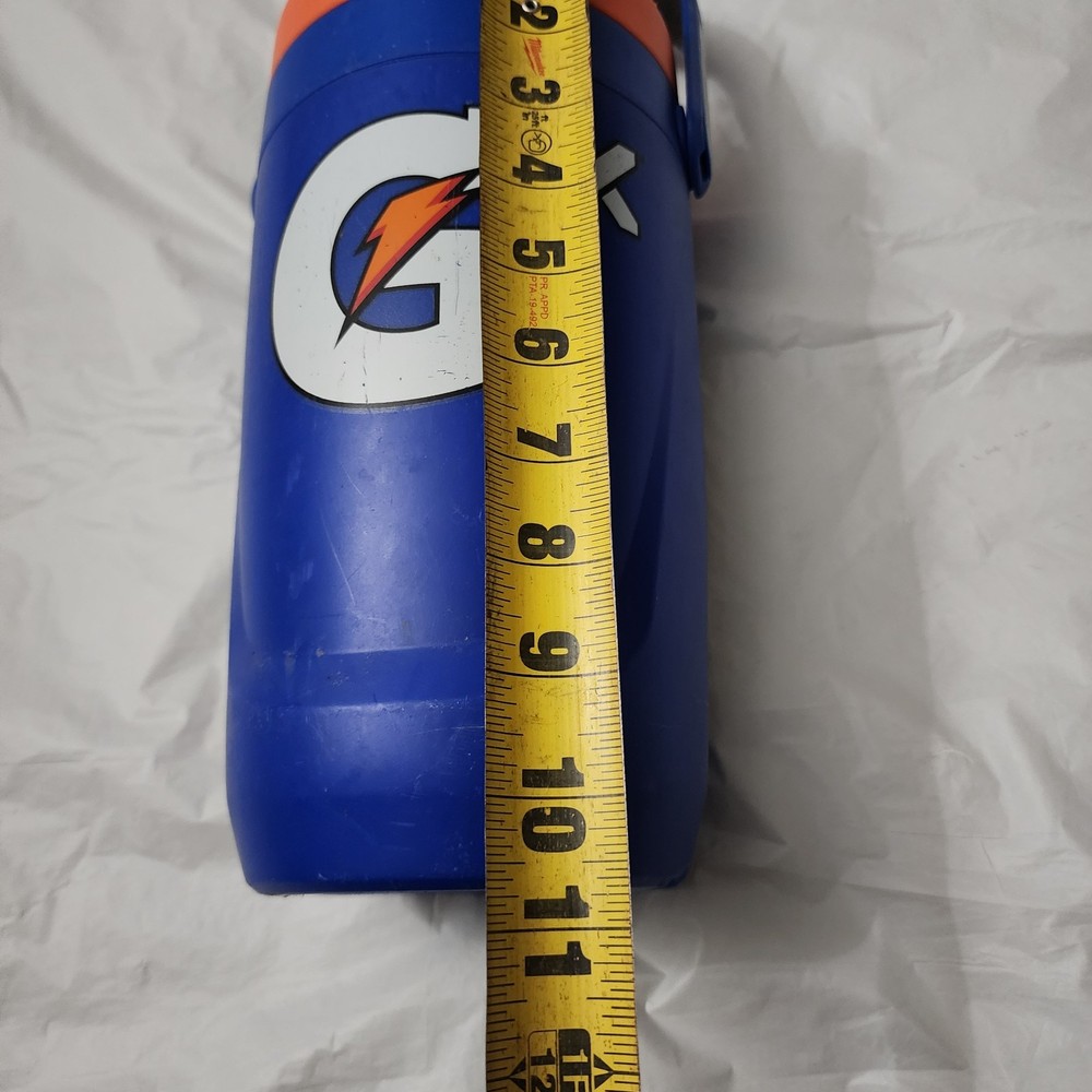 Gatorade GX Performance 64 oz Water Bottle Jug Blue w/ Handle