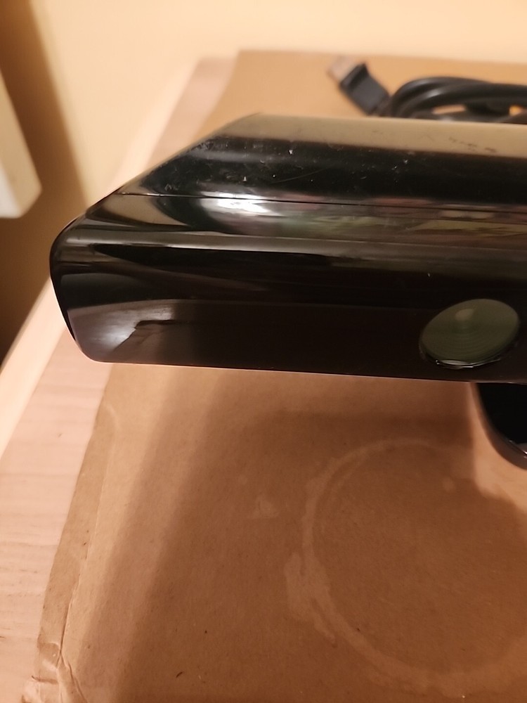 Official Microsoft Xbox 360 Kinect Motion Sensor Bar! ~ Works Great!