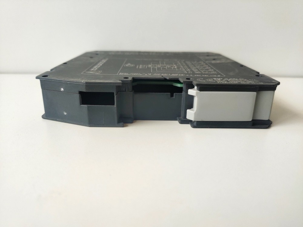 GM INTERNATIONAL D5290S-084 RELAY OUTPUT MODULE