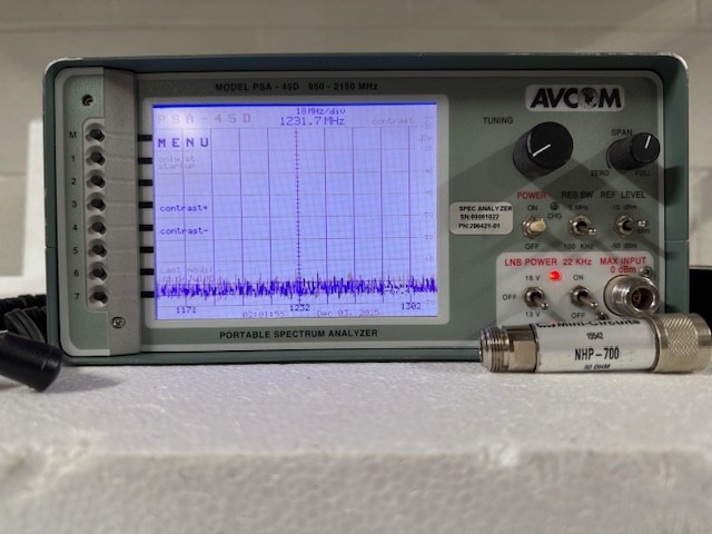 AVCOM PSA 45D PORTABLE SPECTRUM ANALYZER