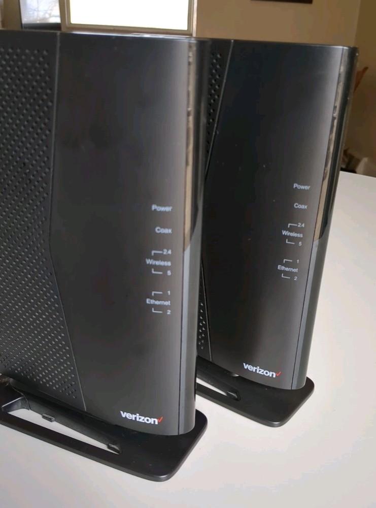 2 Actiontec WCB6200Q Wireless Network Extender Verizon WiFi