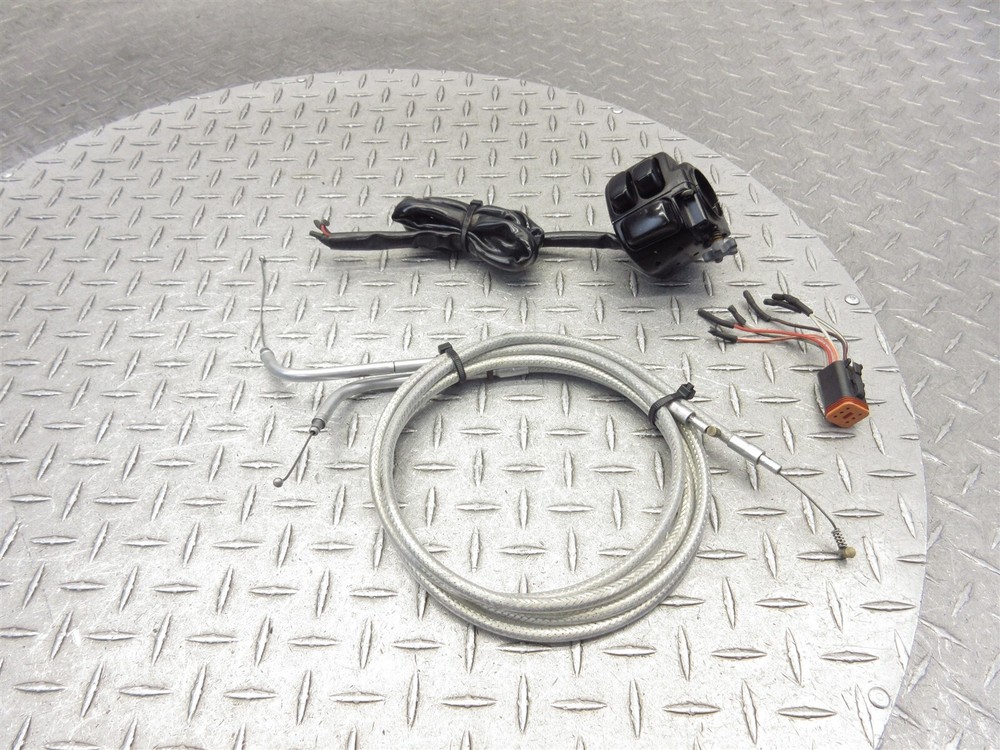 2006 Harley Davidson Road King Custom FLHRSI Right Handlebar Switch Cable Lot