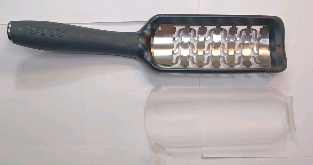 SABATIER Westblade Course Handheld Grater, W/ Cushioned Blk Handle
