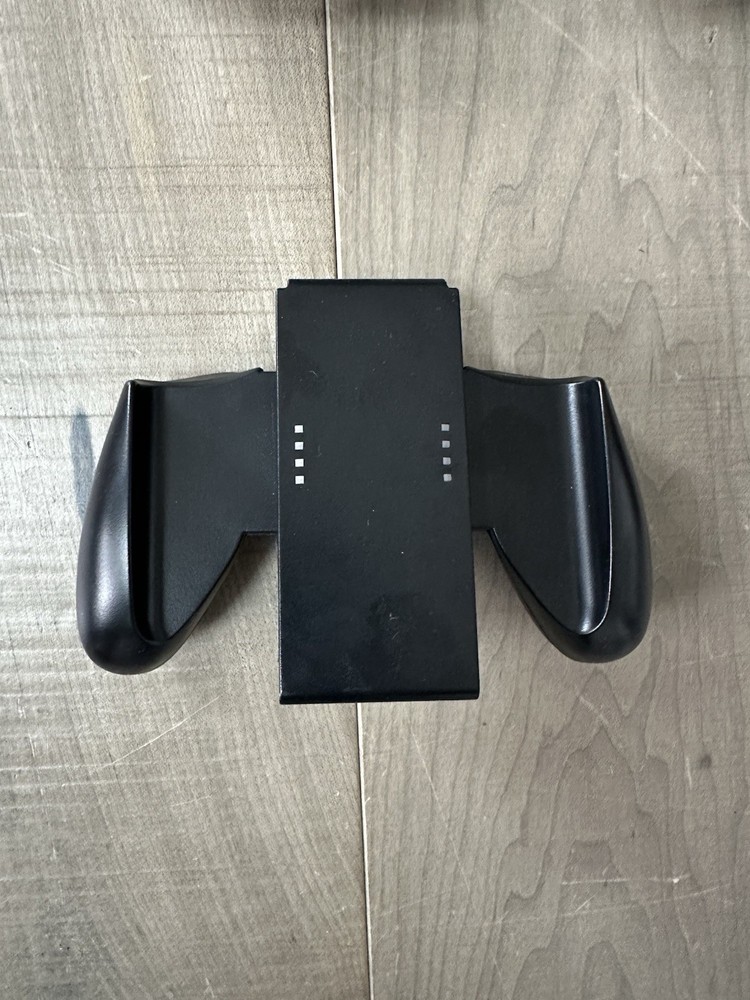 Nintendo PowerA Switch Accessory Bundle Controller Grip, Attachments, Carry Case