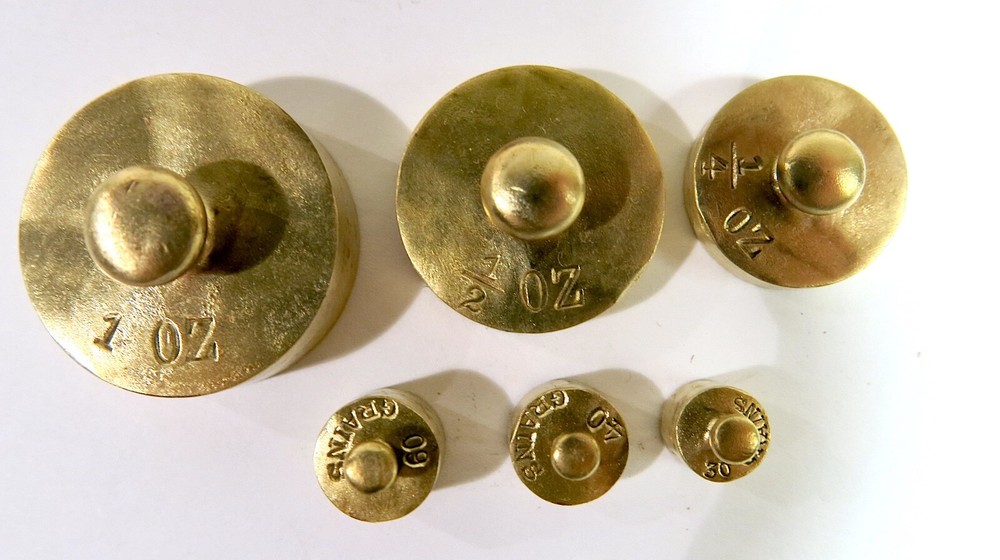 Antique Laboratory/Apothecary Avoid Dupois Weight Set