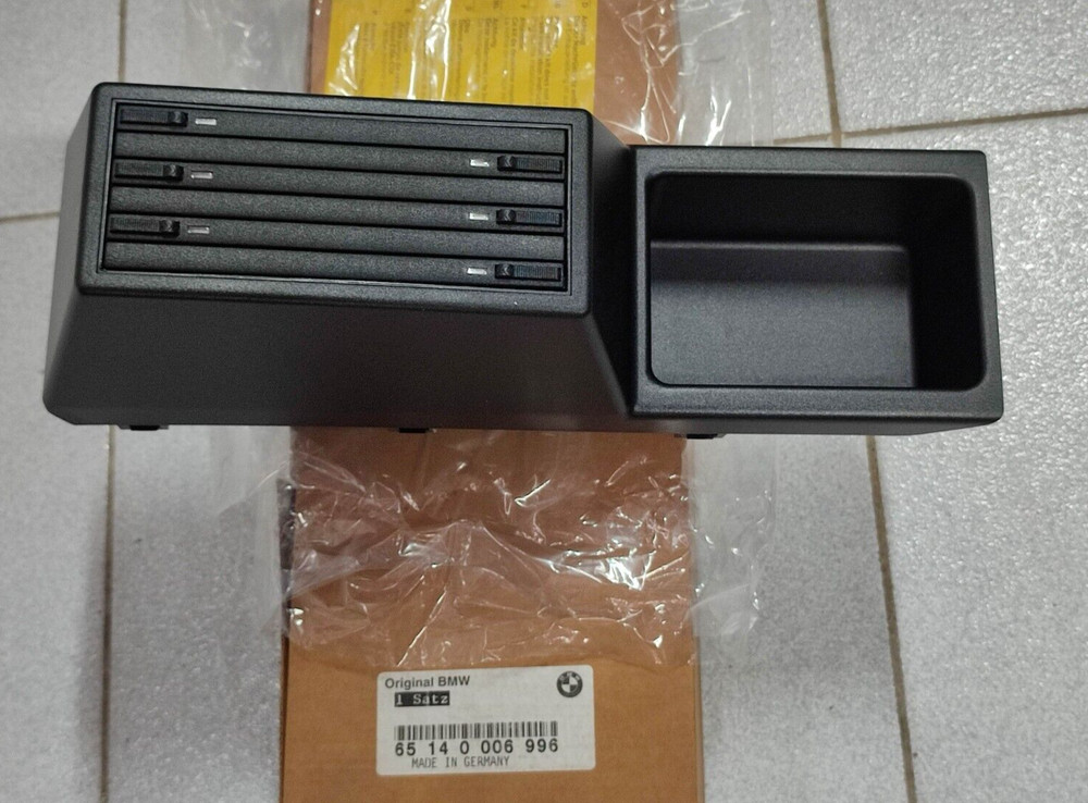 *BMW E46 CD holder console !NEW! NLA GENUINE 65140006996