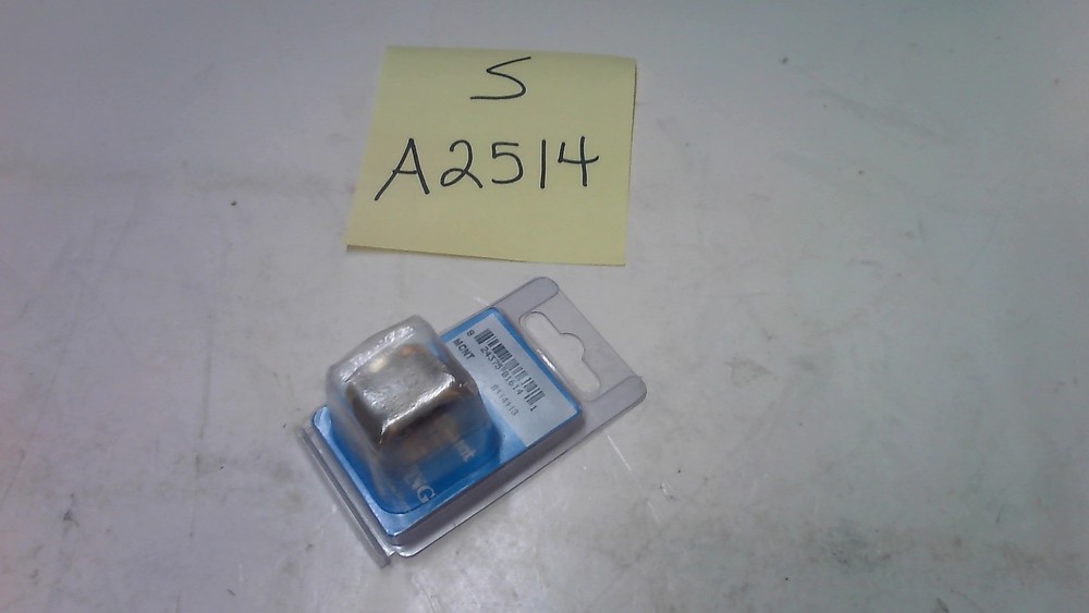 8114113 (MCNT) PROP NUT