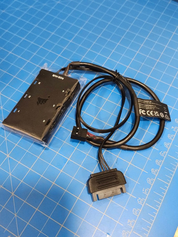 Corsair iCUE Lighting Node CORE Digital Fan RGB Lighting Controller (RWF-0040)