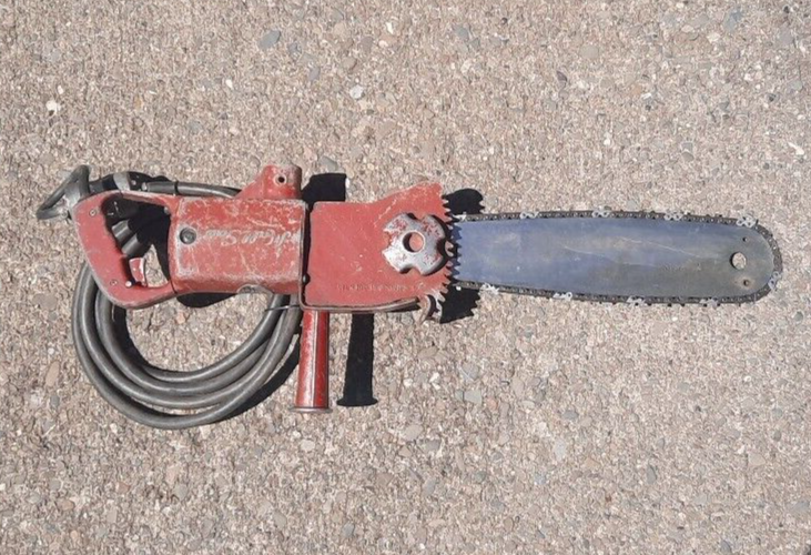 VINTAGE MALL ELECTRIC CHAINSAW WORKING