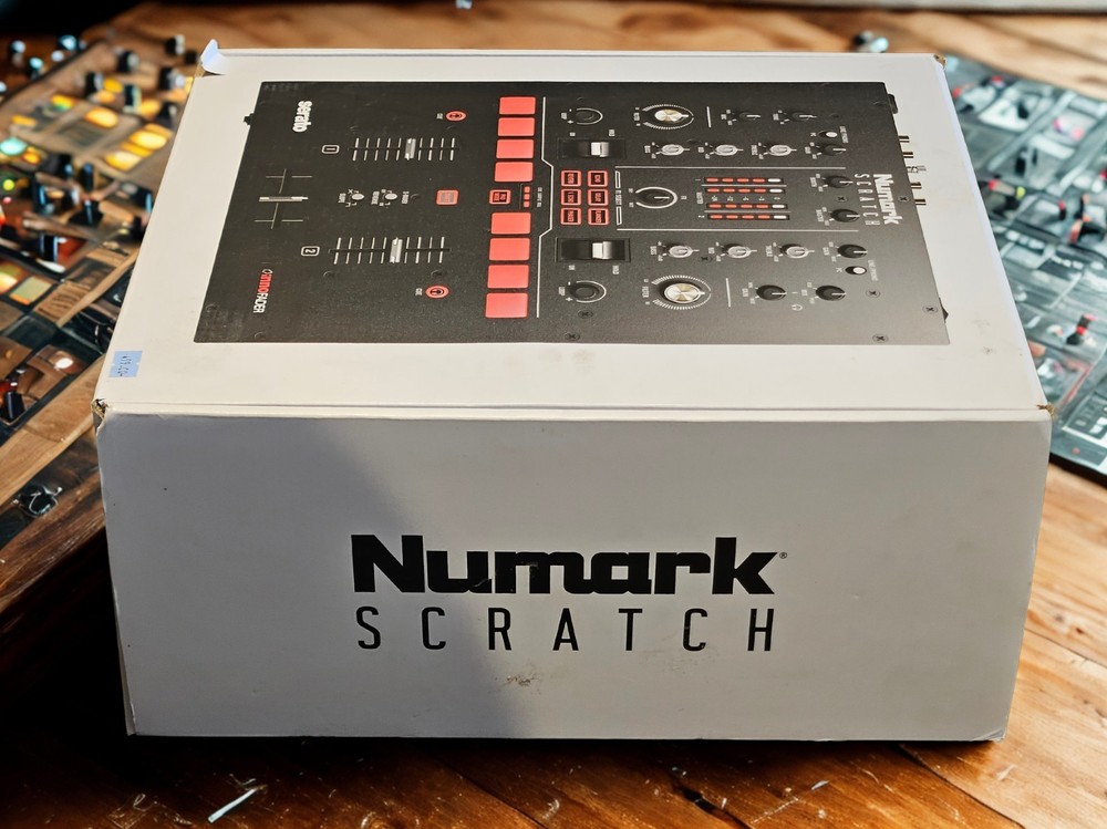 Numark Scratch 24-Bit 2-Channel Dj Mixer - Black