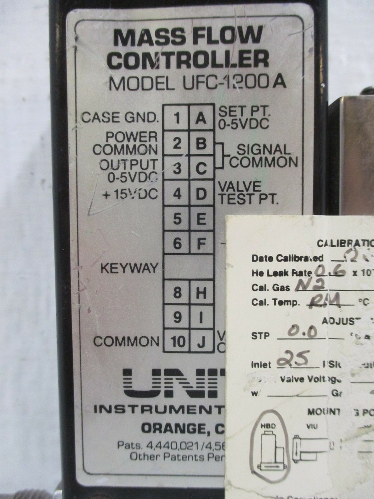 Unit Instruments UFC-1200A Mass Flow Controller Gas N2 500-SCCM