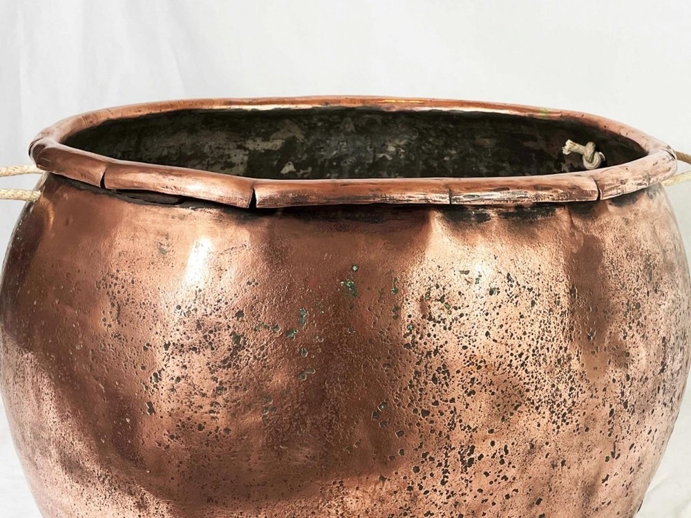 BIG GEORGIAN ANTIQUE SOLID COPPER LOG BIN - CAULDRON - PLANTER