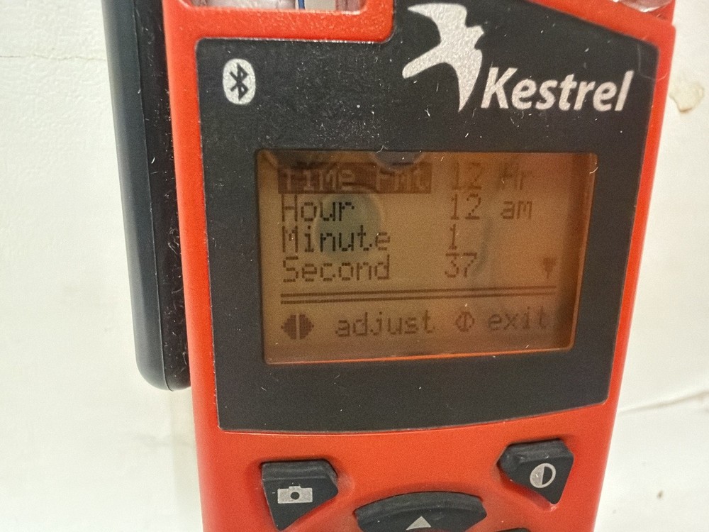 KESTREL 4400 MULTI METER