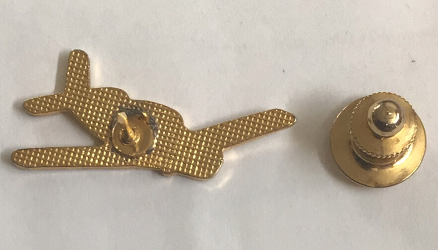 Curtiss Helldiver USN WWII Dive Bomber Lapel Pin