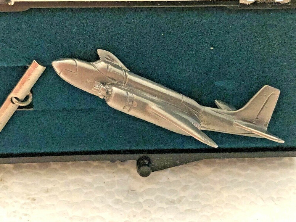 PLANE TIE TACK PIN IN CASE