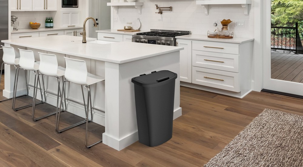 Kitchen Trash Can, 11 Gallon Plastic Garbage Bin with Lift Top Lid, Black