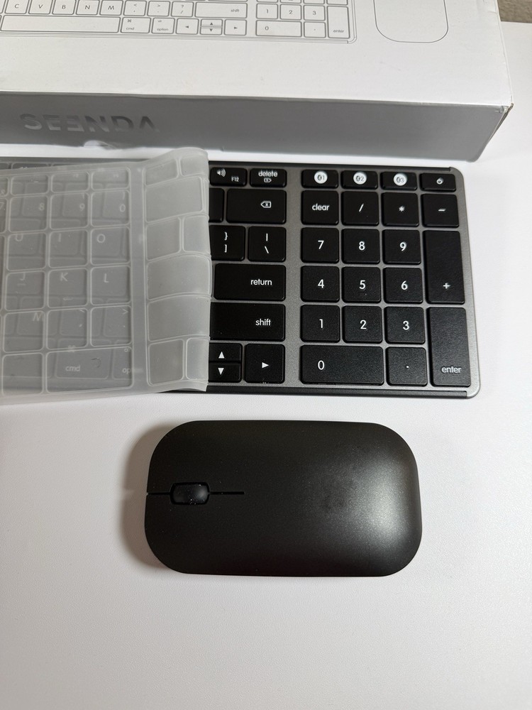 Seenda Wireless Keyboard Mouse Combo Black Gray Open Box