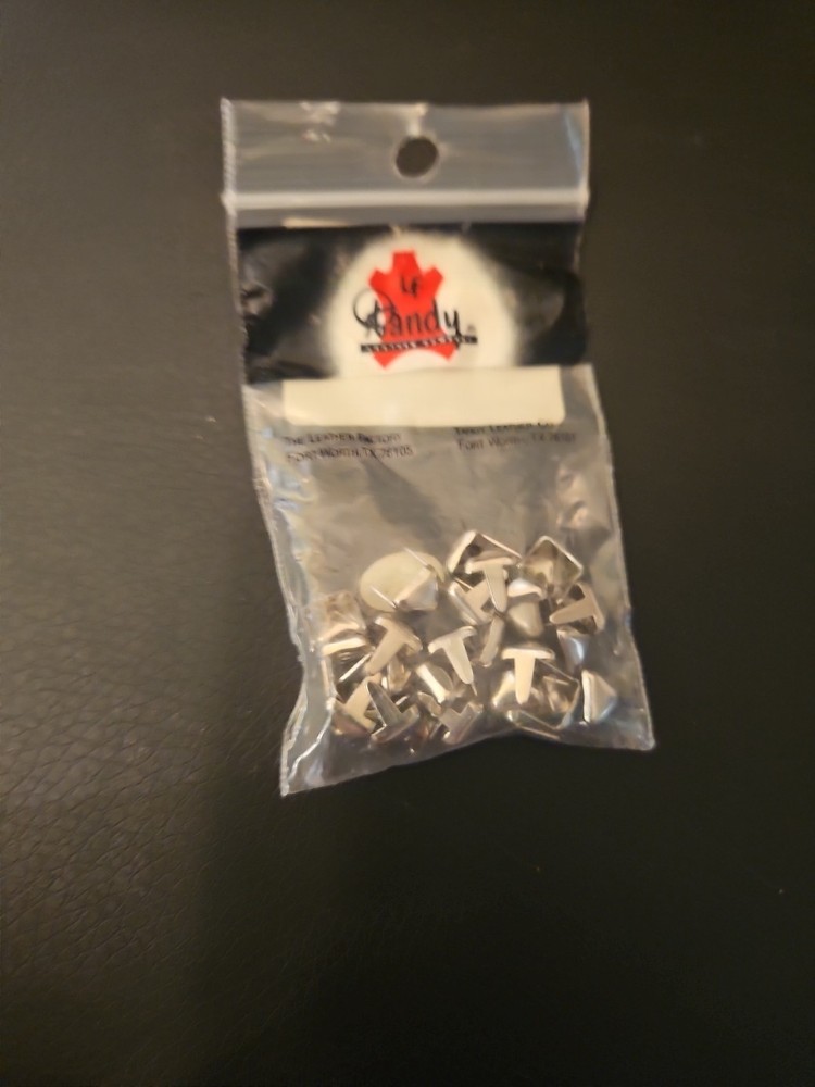 Pyramid Spots 1/4" 30pack