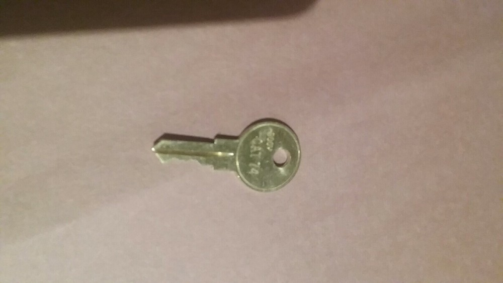 Cat 74 Dispenser Key Bobrick