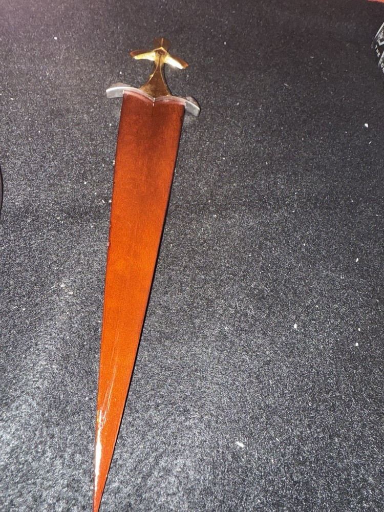 RARE Franklin Mint Universal Monsters Dracula Dagger