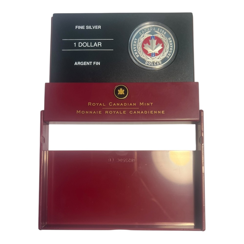 2006 $1 Limited Edition Proof Silver Dollar With Enamel Effect 22B8