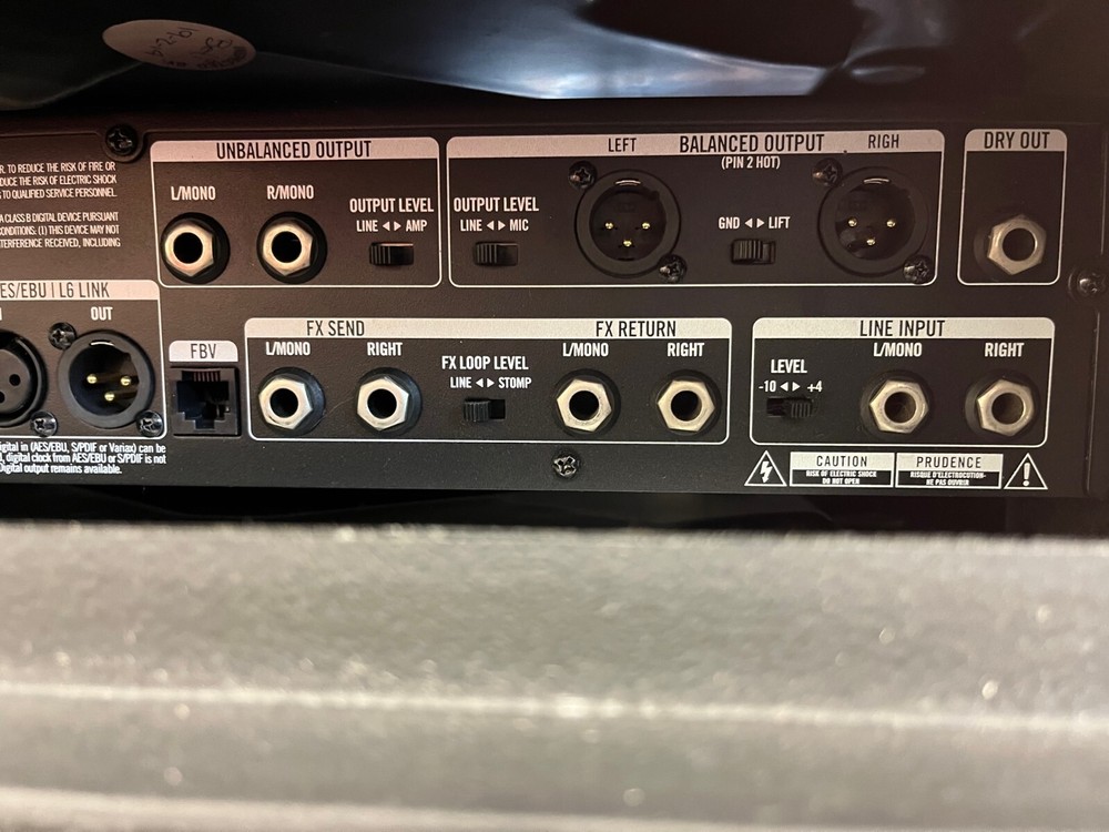 Line 6 Pod HD Pro X Guitar Multi-Effects Rackmount Effect Processor