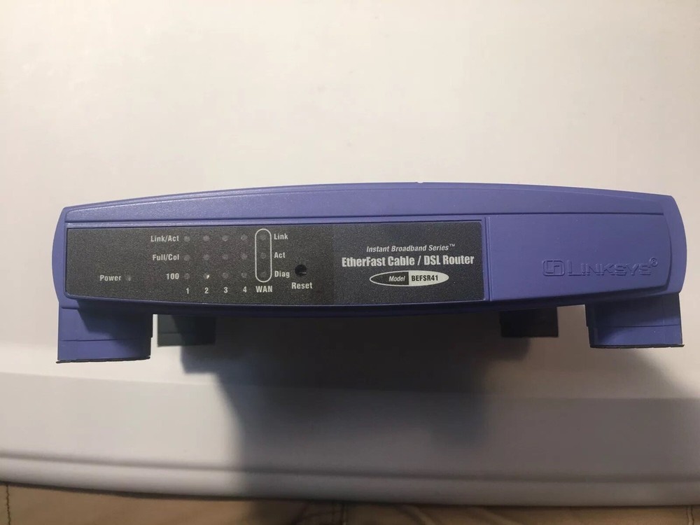 Linksys Instant Broadband EtherFast Cable/DSL Router- BEFSR41 V.2