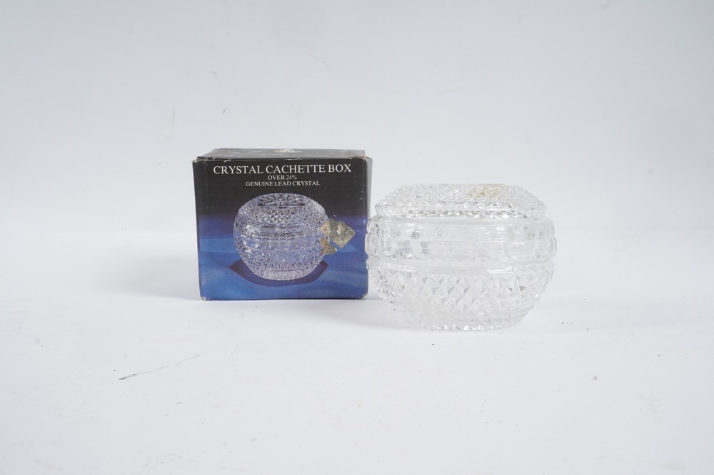 VTG Forever Crystal Cachet Box 24% crystal 48084