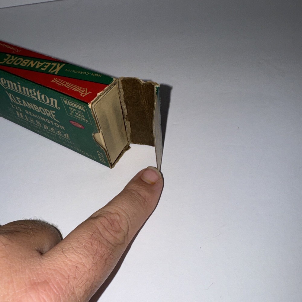 Empty Ammo box Remington Kleanbore 222 Remington
